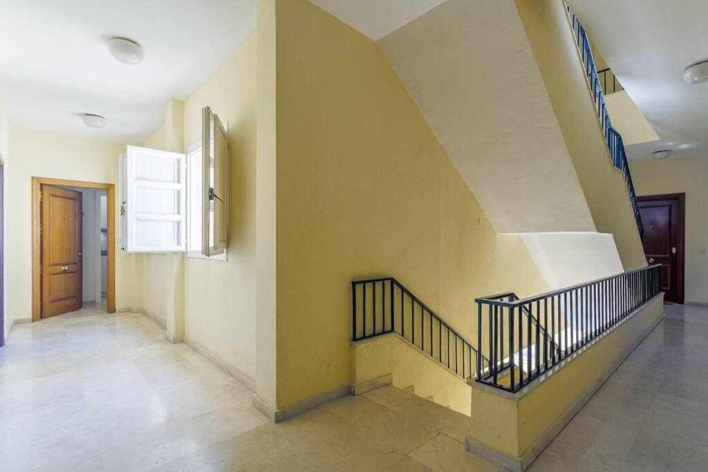 Ferienwohnung Santa Cruz Parking Incluido Sevilla Exterior foto
