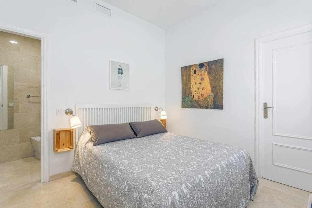 Ferienwohnung Santa Cruz Parking Incluido Sevilla Exterior foto